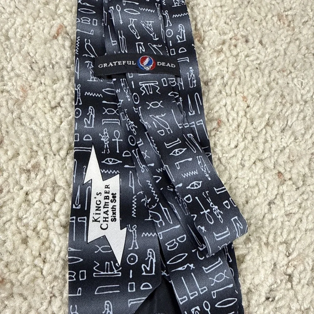 GD Grateful Dead Neck Tie - King's Chamber Sixth Set 100% silk 4in Wide - 1996